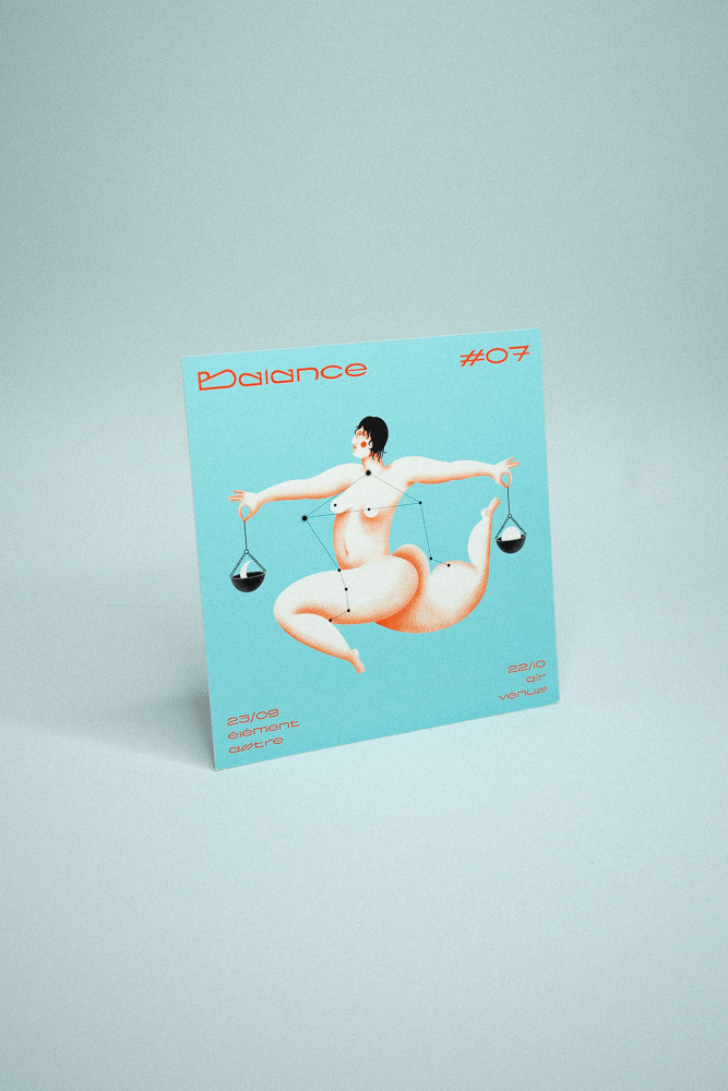 Illustration du signe du zodiac Balance sur fond bleu clair représentant une femme qui tient du bout des doigts un soleil et une lune.