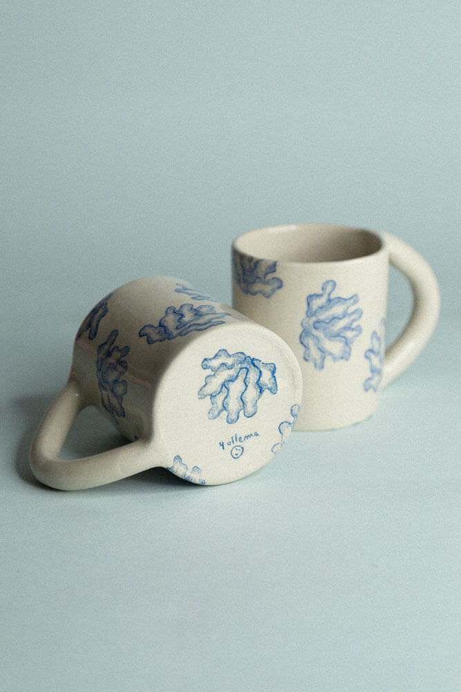 Yollema tasses crayon 2roses 04 tiny