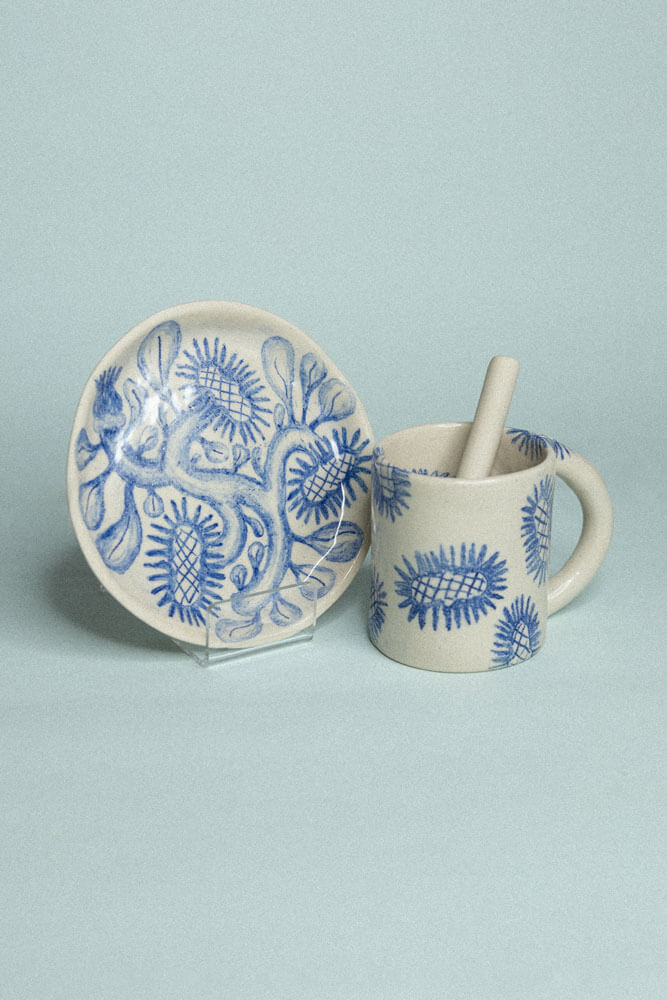 Yollema tasses crayon tournesol assiettes+tasse 01 tiny